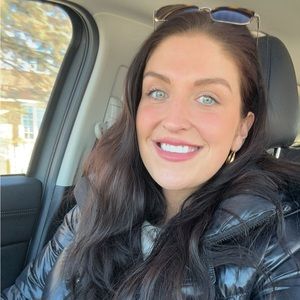 Meet your Posher, Pamela